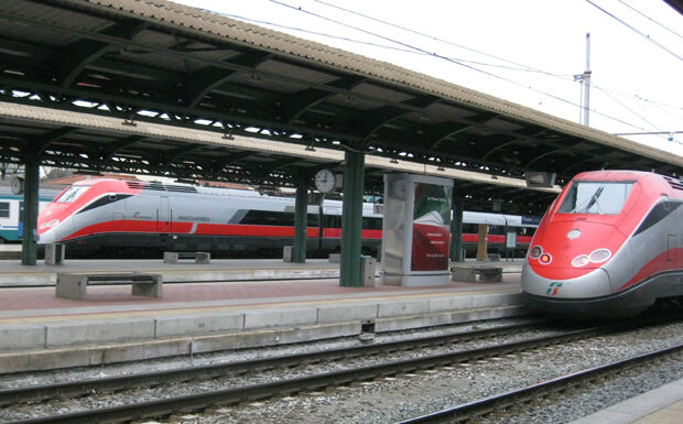 trem de alta velocidade
