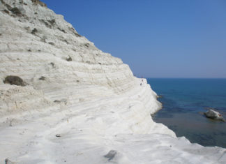 Scala dei Turchi reabre na Sicília com novas regras