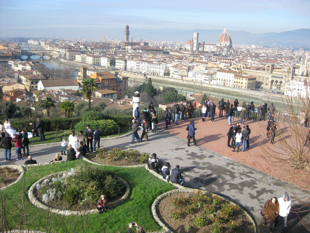 roteiro de 7 dias na Toscana com Florença como base - foto panorâmica de Florença com vista do piazzale Michelangelo