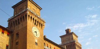 Ferrara Buskers Festival 2026: programação, horários e ingressos Rua do centro histórico de Ferrara, na Itália, cidade que recebe o Ferrara Buskers Festival