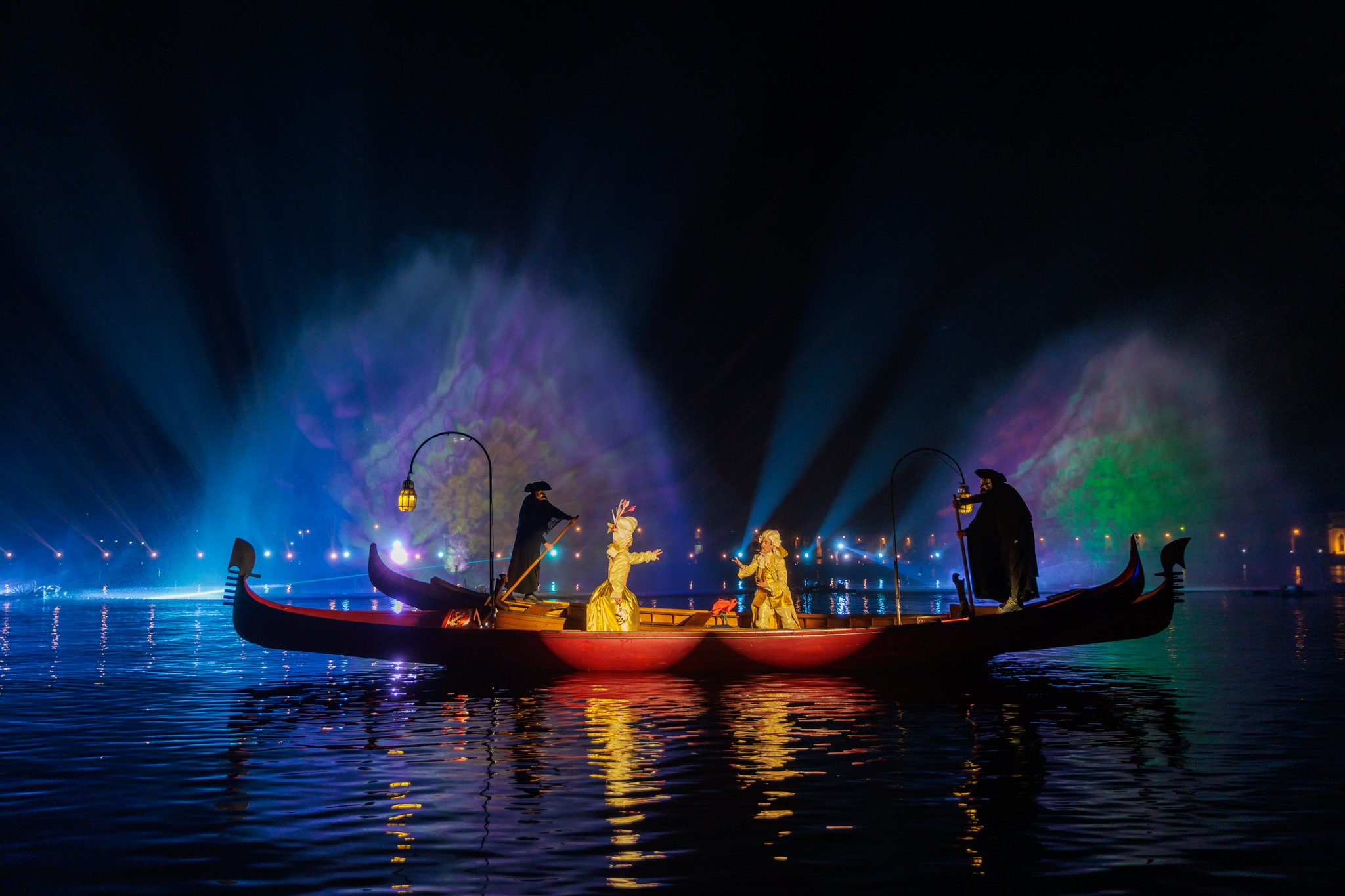 O espetáculo do Arsenale Water Show em 2026 tem como tema "Il Richiamo di Olympia": um verdadeiro espetáculo a céu aberto