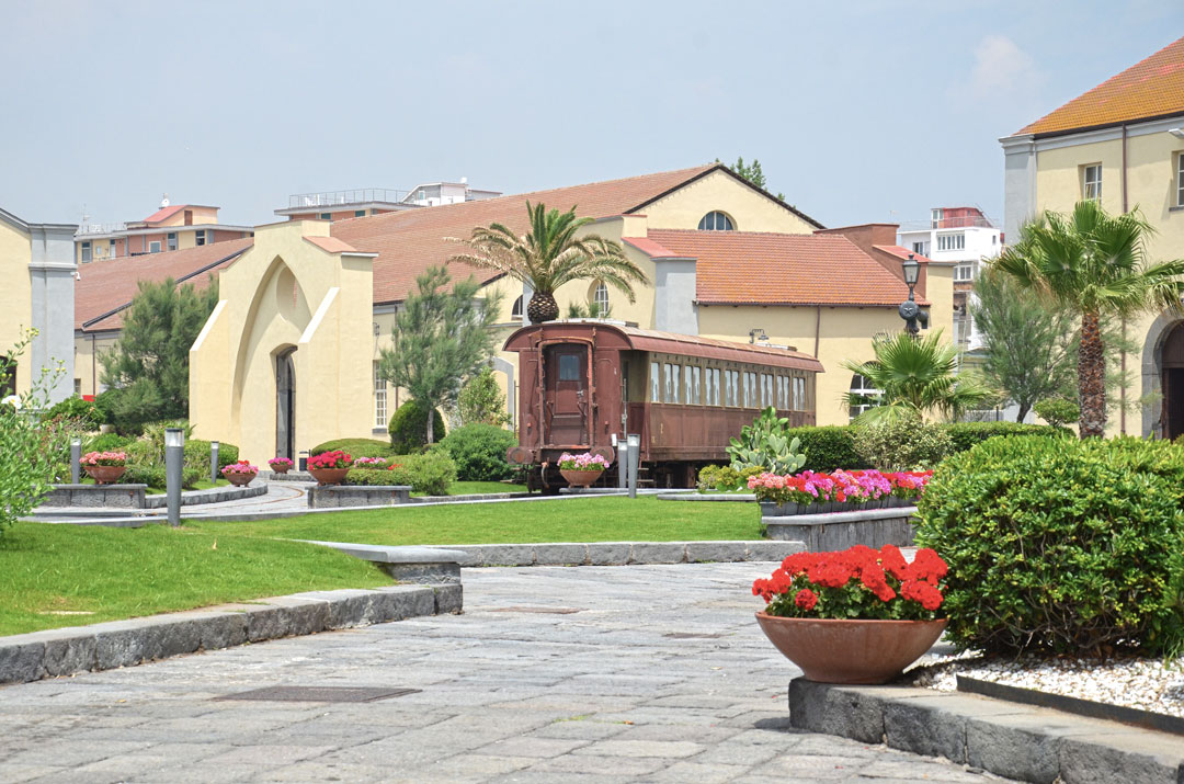 O museu ferroviário de Pietrarsa - Uma área de mais de 36 mil metros quadrados dividas em diversos pavilhões para você viajar no tempo