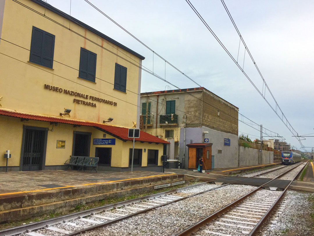 pietrarsa estacao ferroviaria