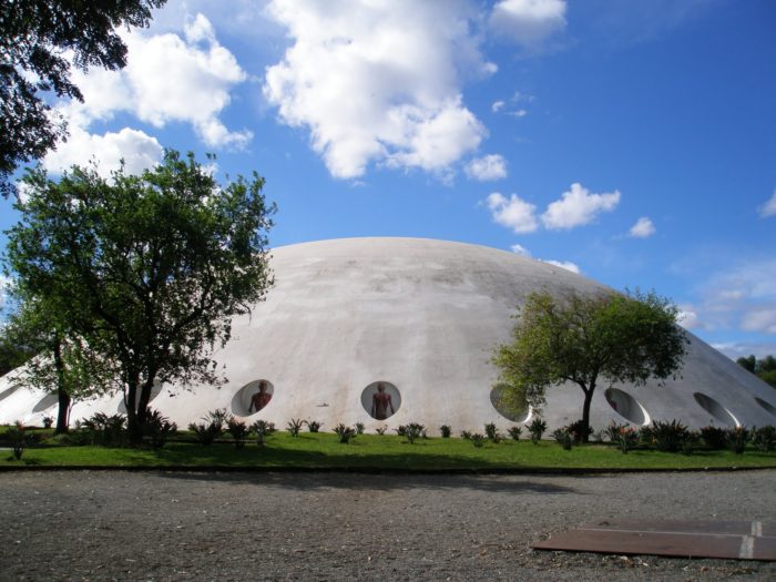 A obra do arquiteto Oscar Niemeyer em São Paulo, Brasil