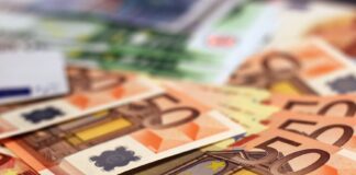 pagamentos em dinheiro na Italia