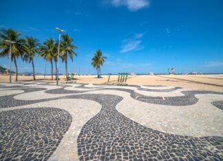 nômade digital no Brasil - foto do calçadão do Rio de Janeiro