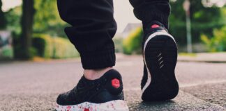 Italiana de 72 anos viaja de Veneza a Pequim a pé