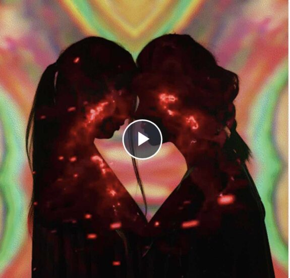 "Love in Norxrad 182x200" criado pelo artista de NFTs Yunus Kullebi. 