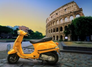alugar scooter em Roma