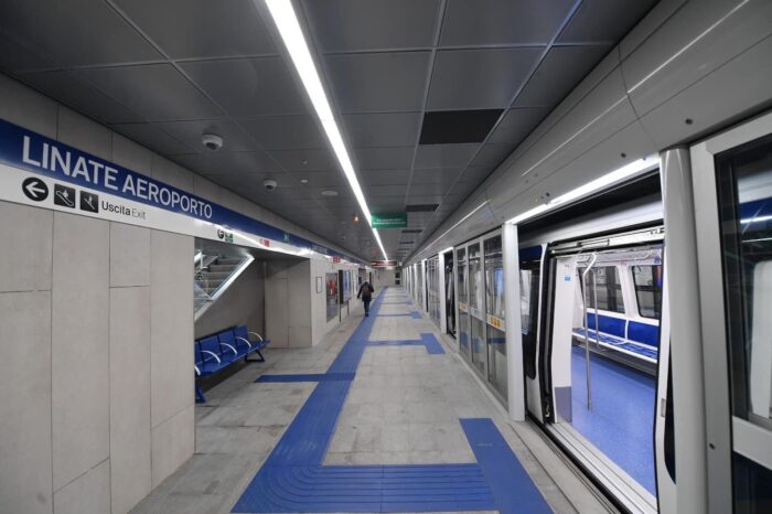 Estação Aeroporto Linate da nova linha do metrô M4 de Milão