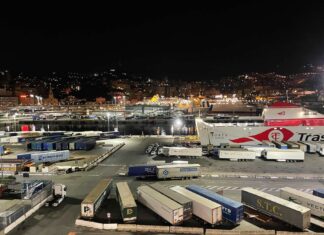 Porto de Genova