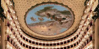 Teatro San Carlo em Nápoles