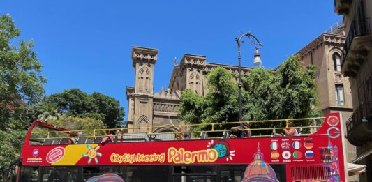 Ônibus turístico Palermo Hop-on Hop-off