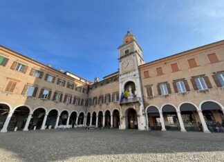 Palazzo Comunale de Modena na Italia