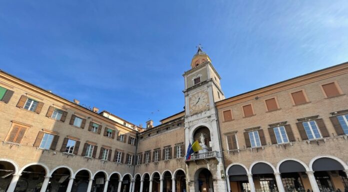 Palazzo Comunale de Modena na Italia