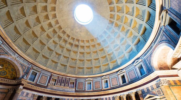 Pantheon de Roma por dentro