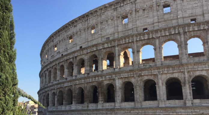 Reserve já tours e ingressos para o Coliseu de Roma