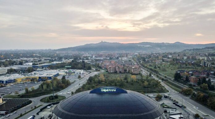 Como ir a Unipol Arena do centro de Bolonha - Unipol Arena na Via Gino Cervi 4033, em Casalecchio di Reno, Bologna