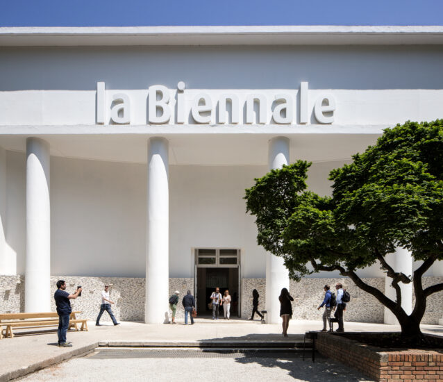 A sede da Bienal de Arte de Veneza em Giardini