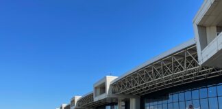 Aeroportos de Milão estão entre os melhores da Europa - na foto área de embarque do aeroporto Malpensa