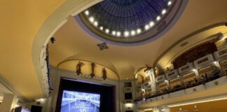 Livraria Giunti Odeon em Florença