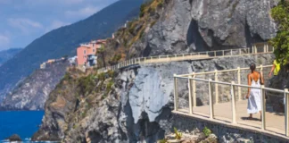 Via dell'Amore reabre