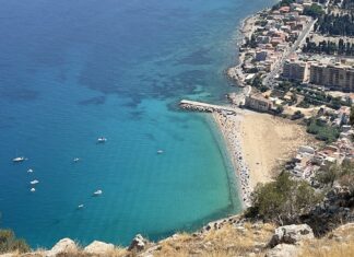 Vergine Maria, uma praia em Palermo