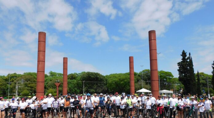Giro Italia: Consulado da Itália realiza passeio ciclístico em Porto Alegre Em 2023, Giro Italia foi sucesso de público em Porto Alegre - Crédito: Barbara Salvatti/Exata Comunicação