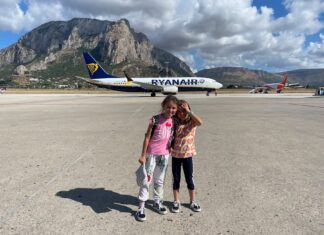 Sentar Junto no Avião sem Custo: ENAC Garante Direito na Itália