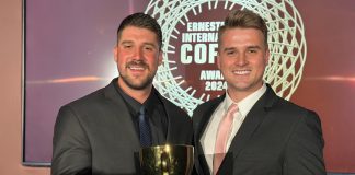 Melhor Café do Mundo - Os irmãos Sanglard recebendo o prêmio Ernesto Illy