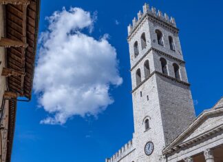 Torre Civica de Assis