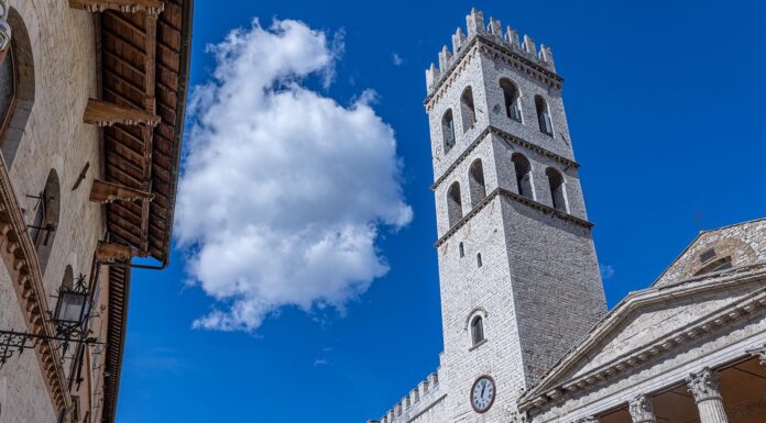 Torre Civica de Assis