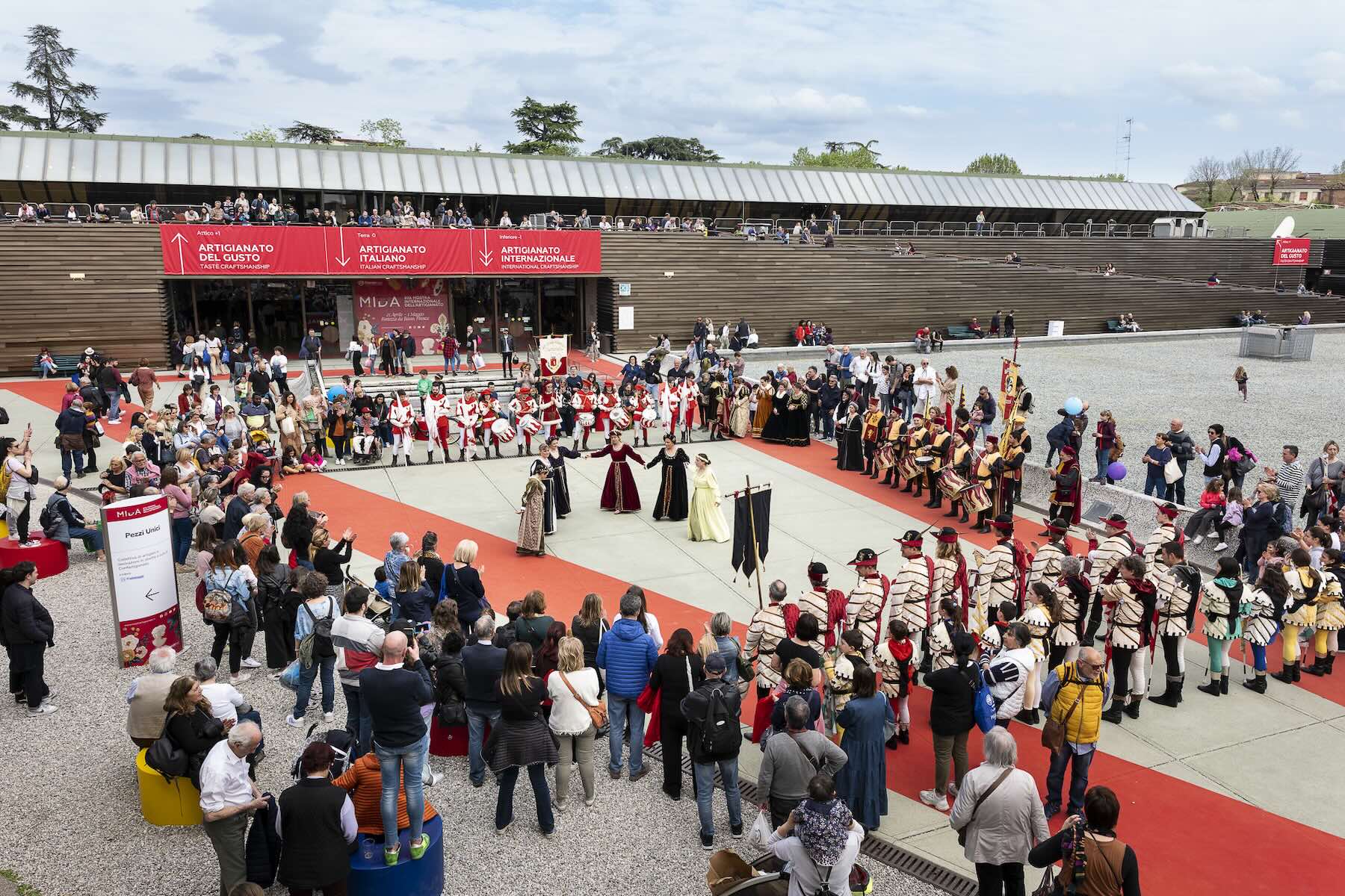 MIDA 88, pátio interno da Fortezza da Basso, Florença