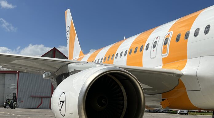 Novidade nos céus: agora você pode voar com a Condor para Milão! Novidade nos céus: agora você pode voar com a Condor para Milão! - Na foto o A320 "Sunshine" da Condor
