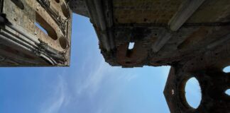 espetáculo gratuito na Toscana: San Galgano é palco de “Far far west… Calamity Jane!” em agosto