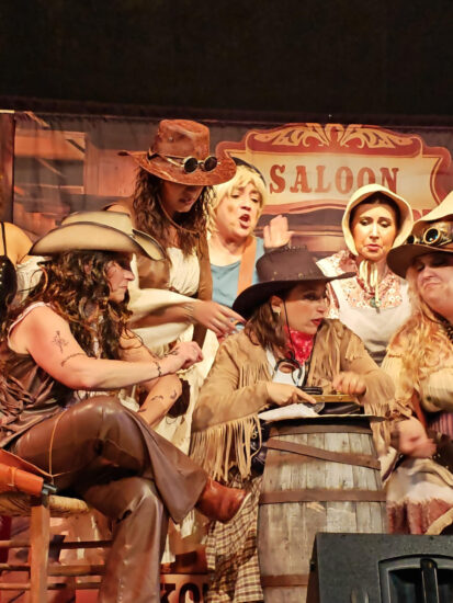 Cenas de Far far west… Calamity Jane! - 17º espetáculo inédito da Accademia di Canto Moderno