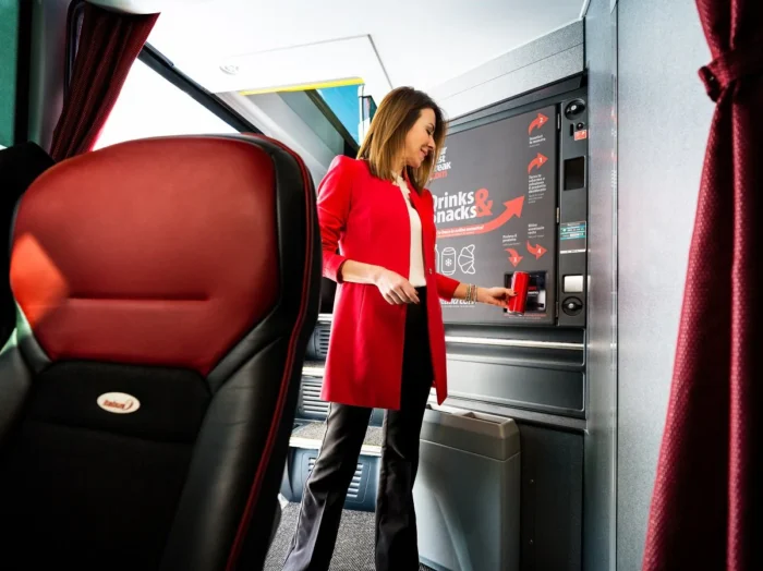 Viagens de ônibus saindo de Barcelona a partir de €5,99 2 Itabus - distribuidor de bebidas e snacks