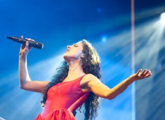 Laura Dalmás em Porto Alegre: clássicos da música italiana no Porto Verão Alegre