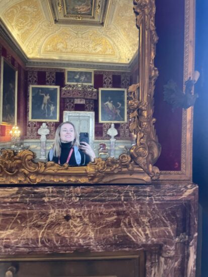 Galleria Doria Pamphilj em Roma: Velázquez e Caravaggio no palácio da Via del Corso 4 Tirando uma fotinho para a posteridade na Sala do Veludo dentro da Galleria Doria Pamphilj em Roma