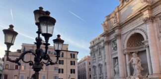 Fontana di Trevi recebe 230 mil visitantes no primeiro mês de acesso pago