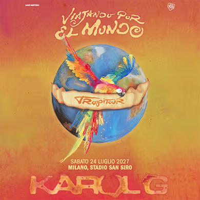 O banner oficial do show de Karol G no estádio San Siro de Milão durante a turnê Viajando por El Mundo