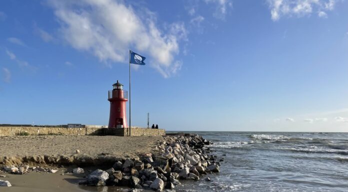 Bandeira Azul 2026 na Itália: guia para escolher praias premiadas na sua viagem Castiglione della Pescaia, na Toscana, é uma das praias premiadas com o selo Bandeira Azul há anos: essa foto é de junho de 2024