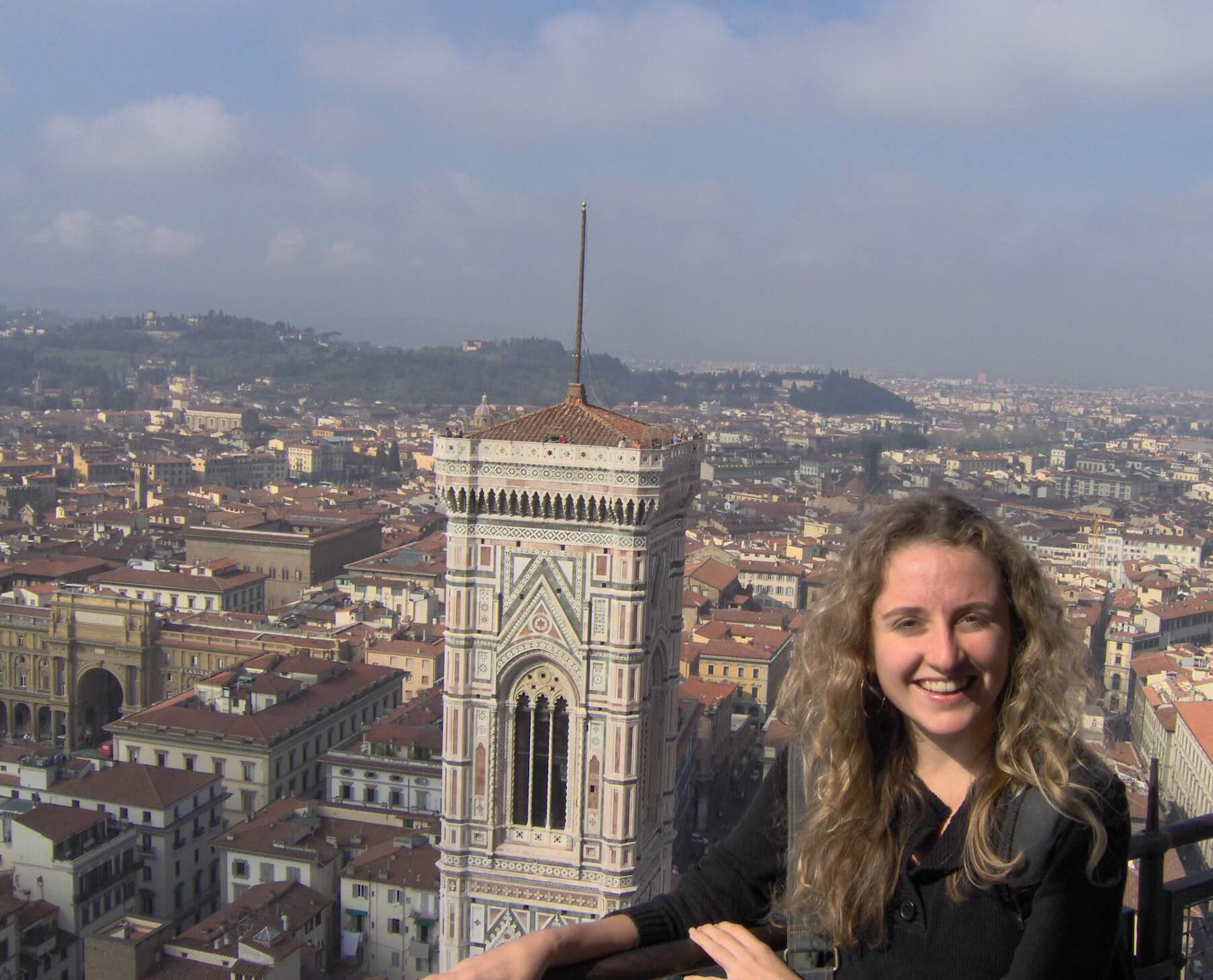 Buchette del vino: como uma tradição quase esquecida de Florença virou atração dos tempos de Instagram 3 Olha eu turistando no alto da cúpula de Brunelleschi, em Florença, em 2005. Naquela época, ninguém falava das “buchette del vino”.
