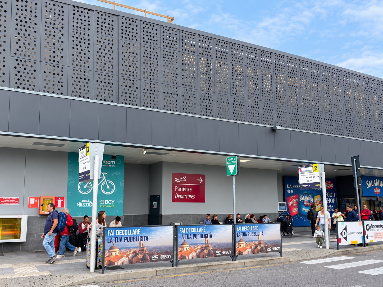 Fachada do Aeroporto de Bergamo Orio al Serio